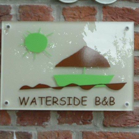 B&B Waterside Brujas Exterior foto